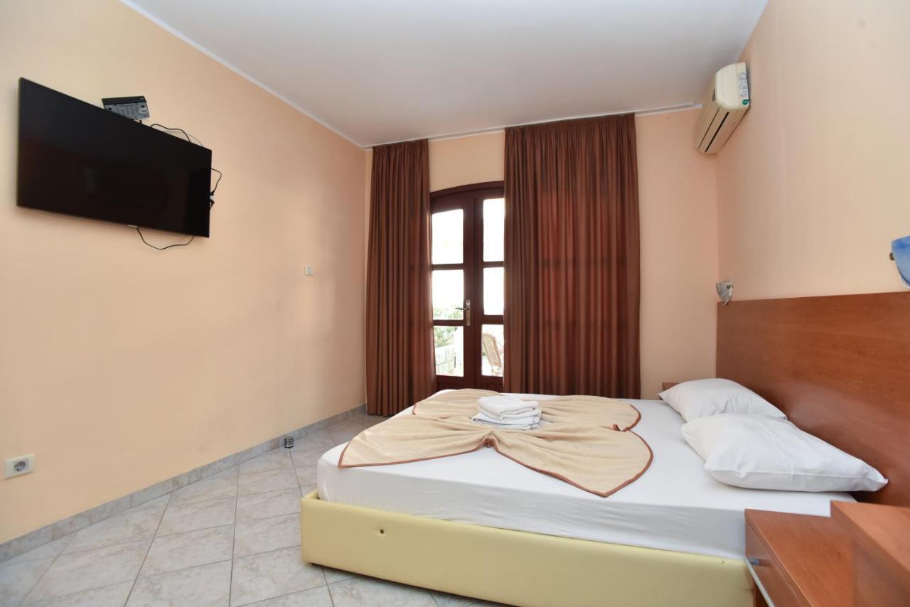 Apartments Mara Будва Екстериор снимка