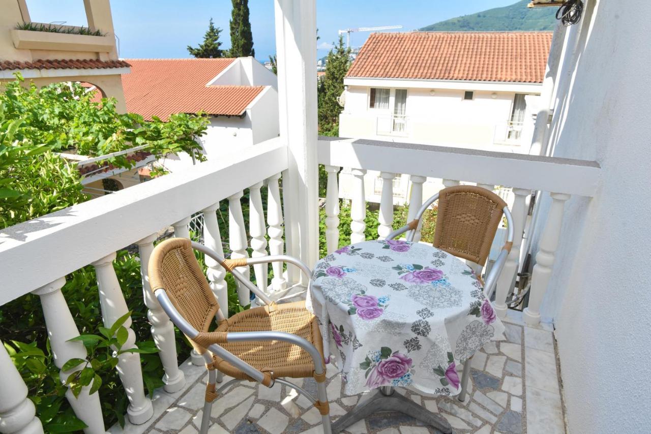 Apartments Mara Будва Екстериор снимка